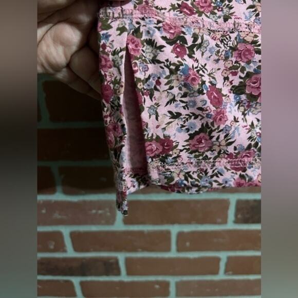 Biacci | Vintage Pink Floral 3/4 Sleeve Top - Picture 5 of 7